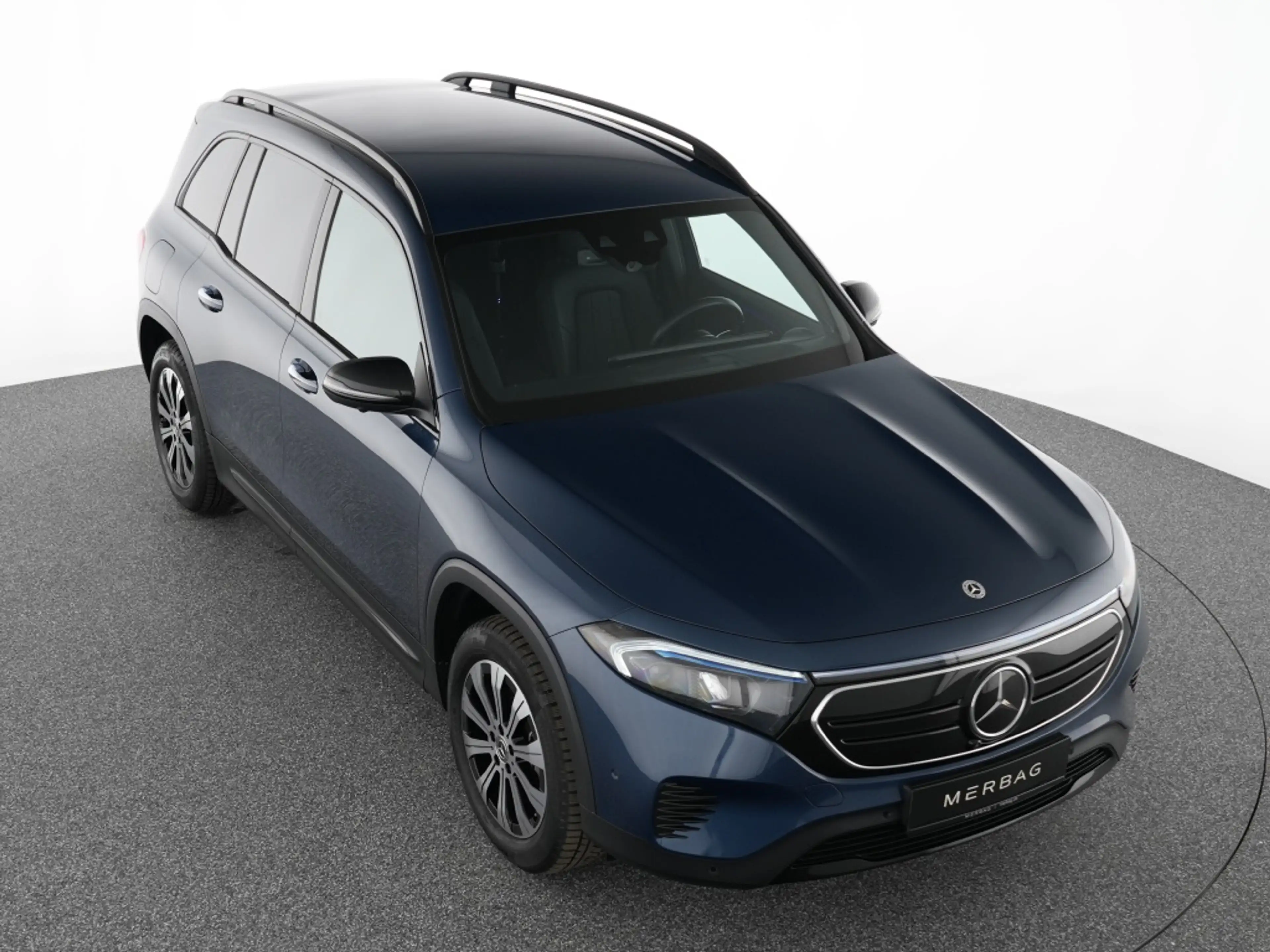 Mercedes-Benz EQB 300 4MATIC 360 ACC AUT HUD Kam. KeyLess LED — photo 10