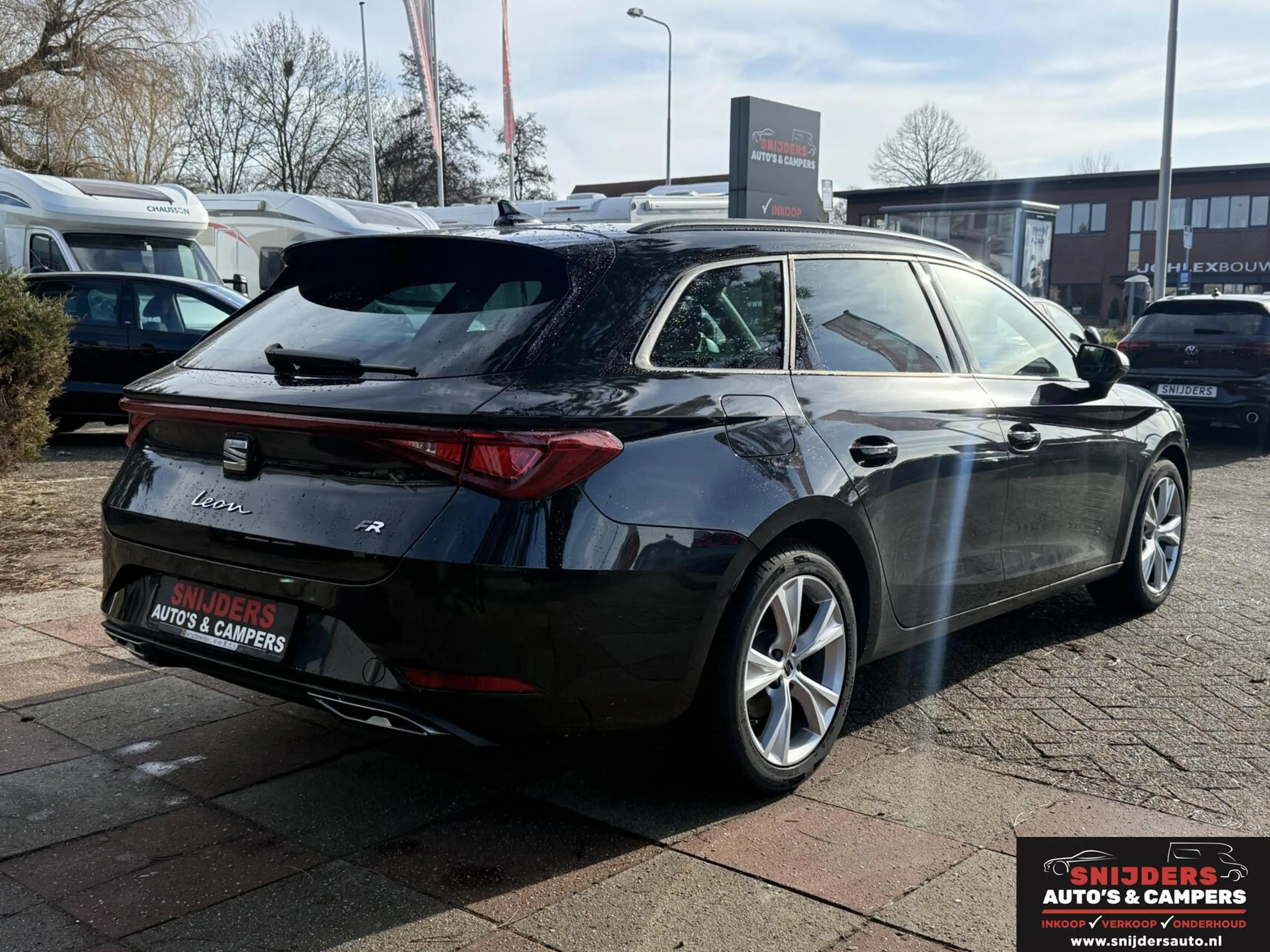 SEAT Leon e-Hybrid Sportstourer 1.5 TSI FR Business — photo 4