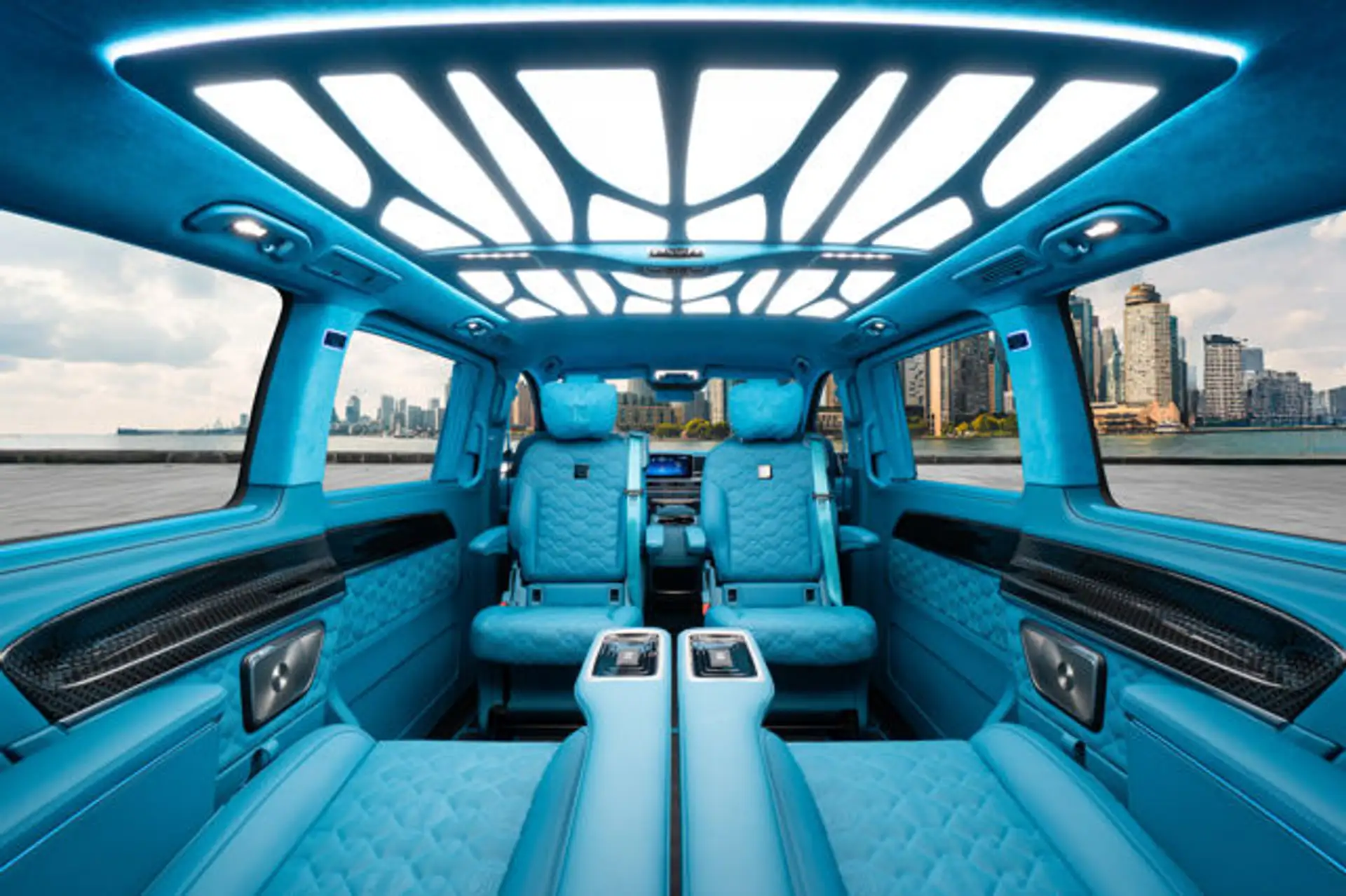 벤츠 V-Class V 300 2024 회색 사진 8