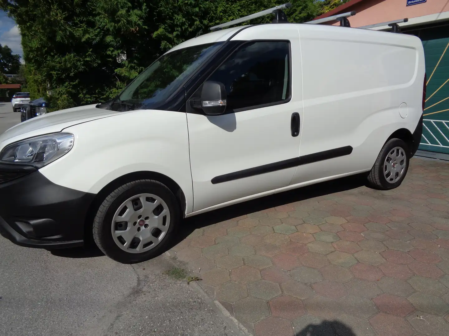 Fiat DOBLO Weiß - 2