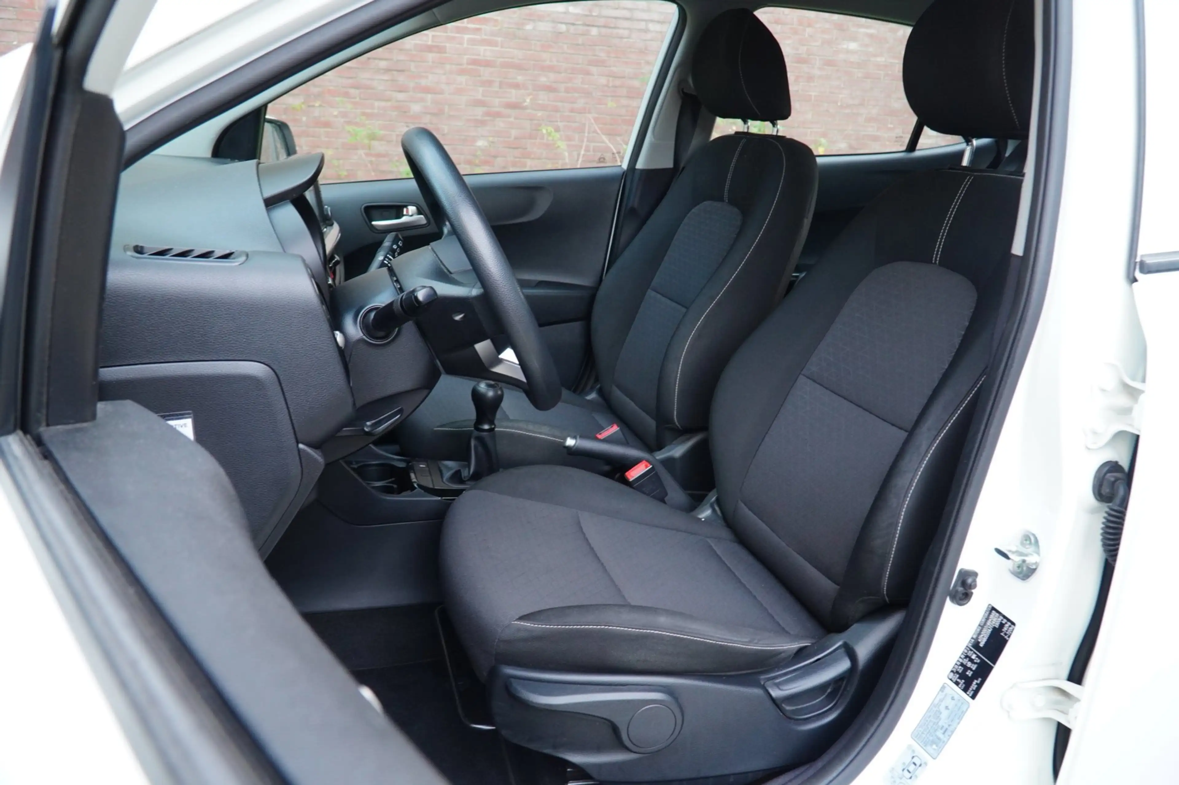 Kia Picanto 1.0 CVVT ComfortPlusLine Navigator, Camera, Airco, — photo 11