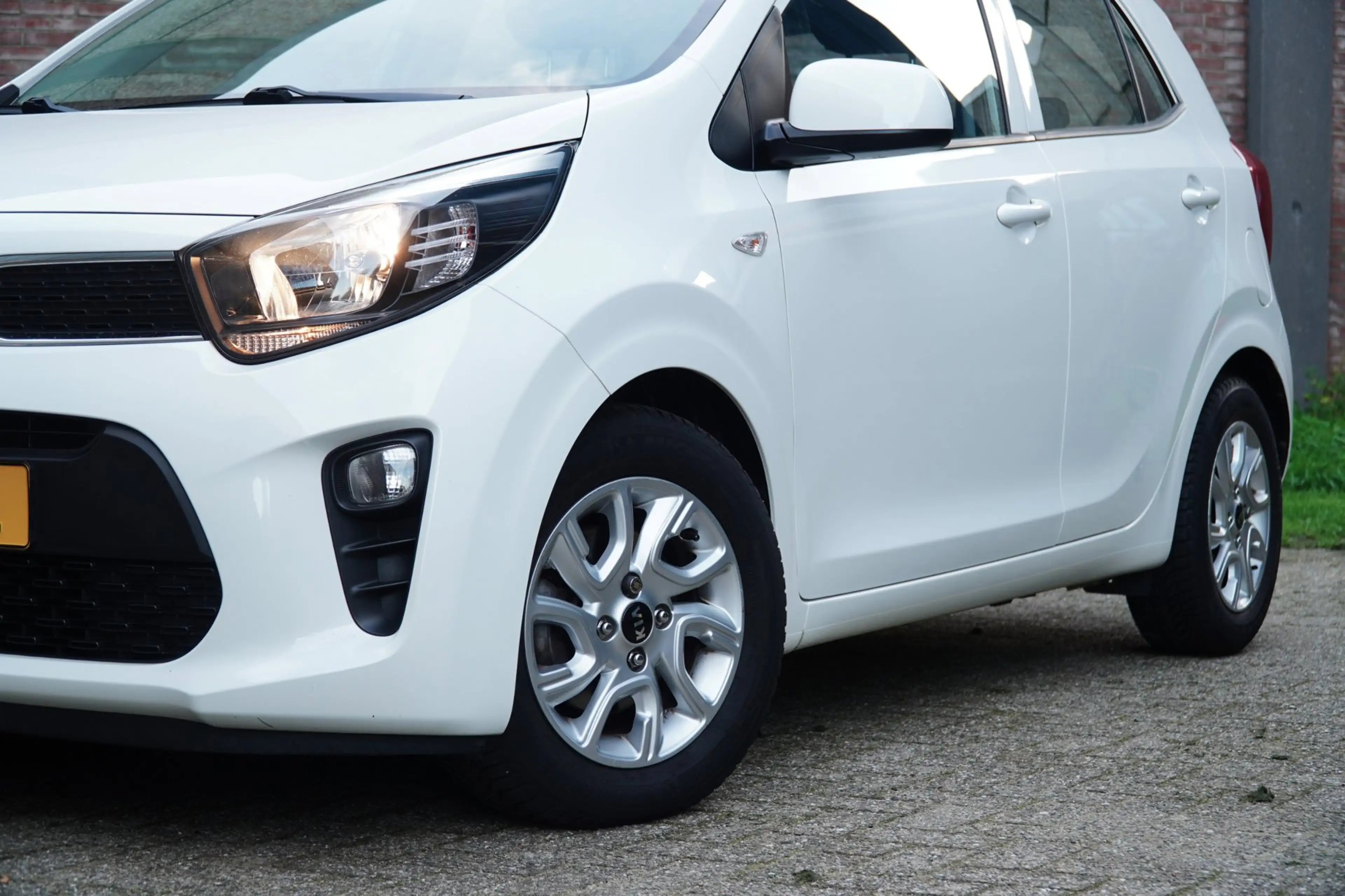Kia Picanto 1.0 CVVT ComfortPlusLine Navigator, Camera, Airco, — photo 2