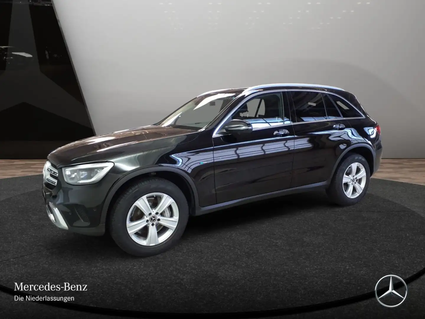 Mercedes-Benz GLC 300 e 4M PANO+360+MULTIBEAM+SPUR+TOTW+KEYLESS Schwarz - 2
