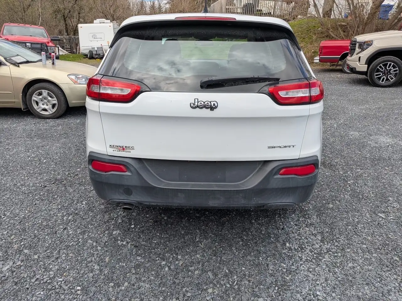 Jeep Cherokee снимка Jeep Cherokee