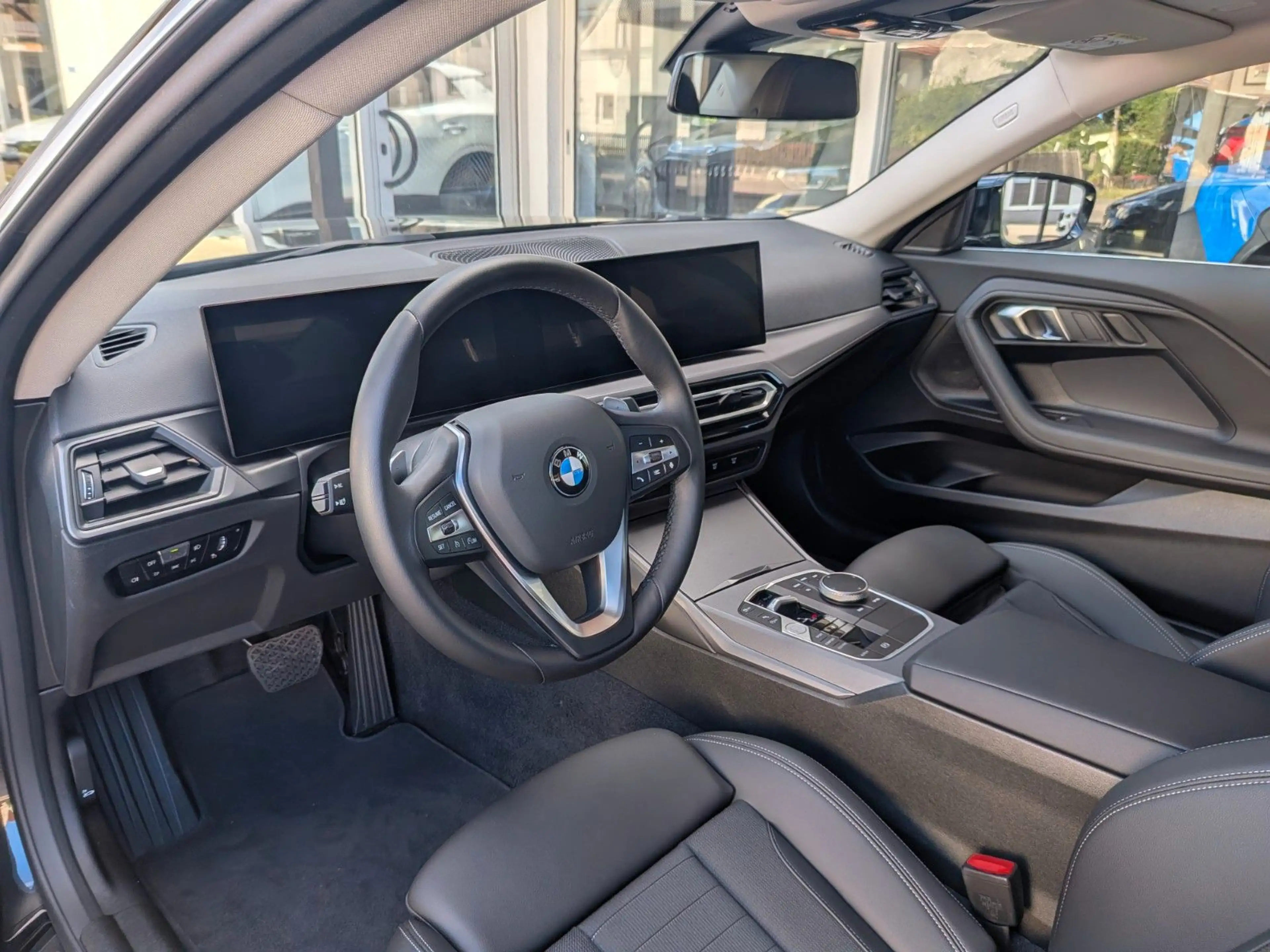BMW 230 i Coupé — photo 13