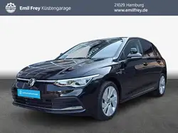 Volkswagen Golf VIII Style 2.0 TDI DSG AHK PANO RFK Fahrschul