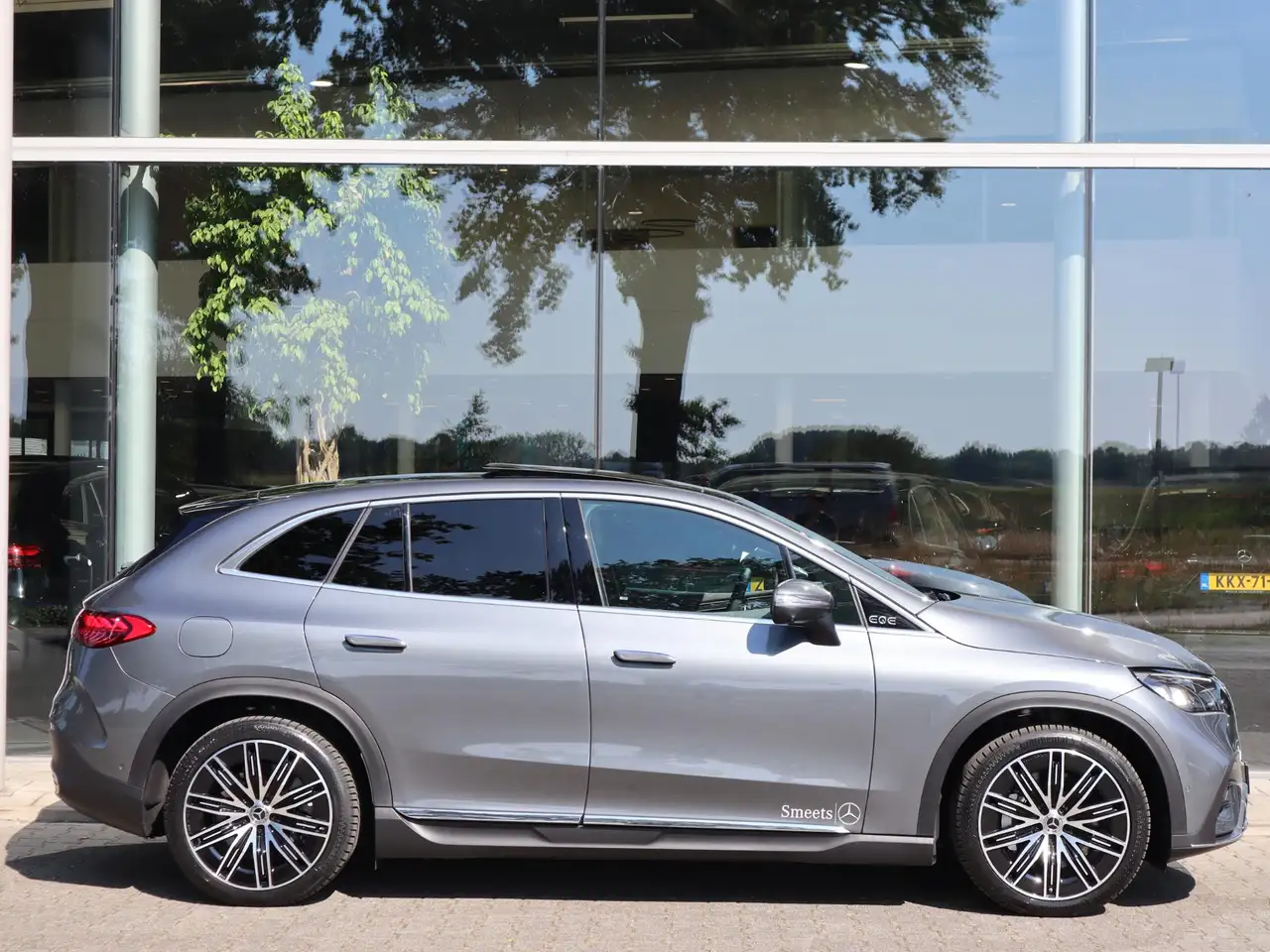 Mercedes-Benz EQE SUV 2026