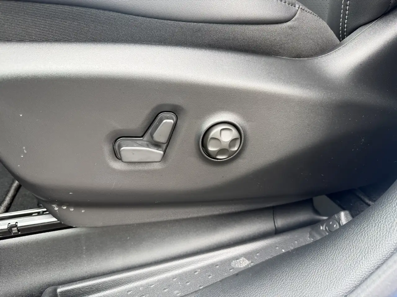 Chrysler Pacifica снимка Chrysler Pacifica