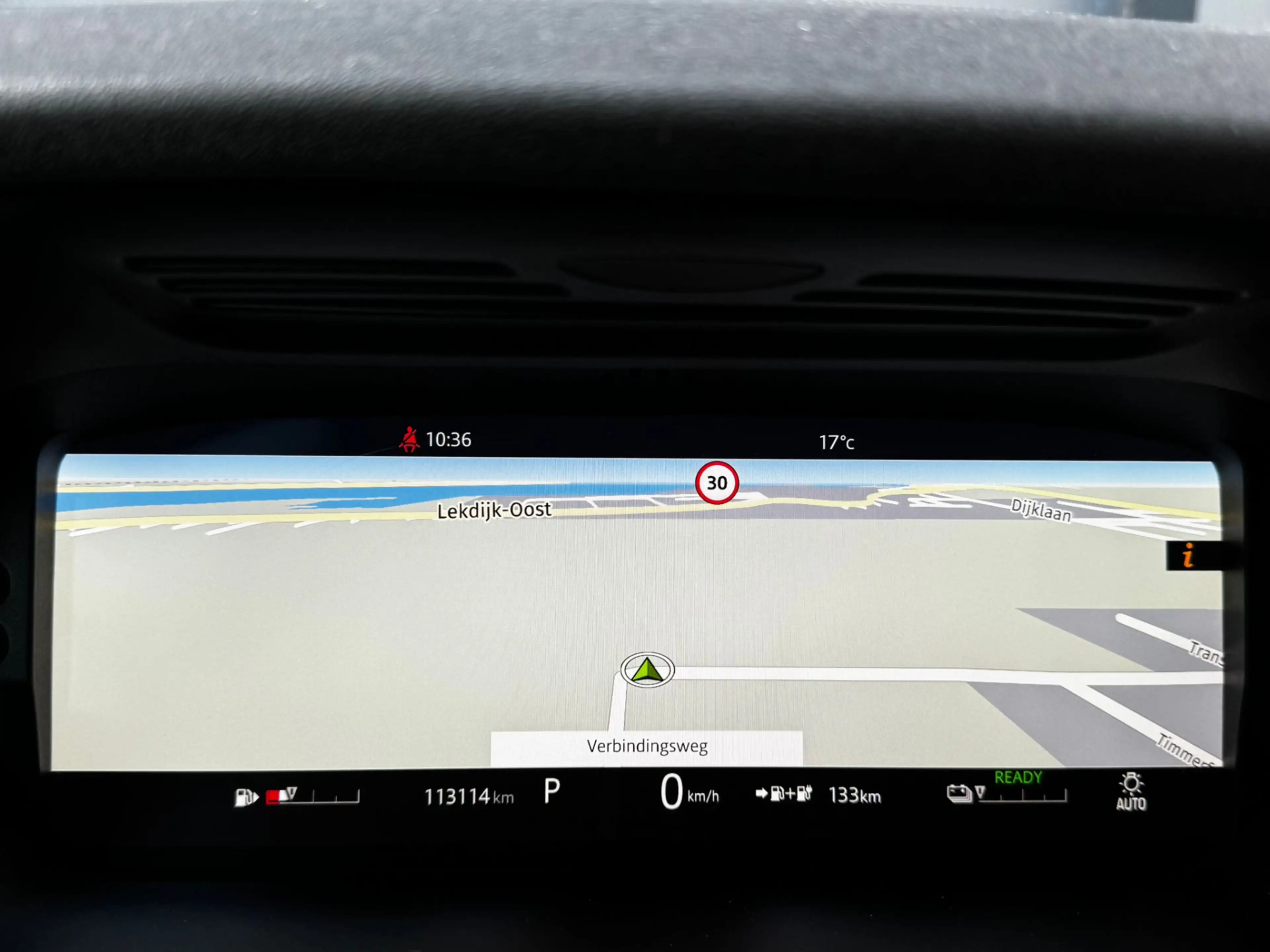 Land Rover Discovery Sport P300e 309PK R-Dynamic HSE Pano Head-UP 360 Camera — photo 25