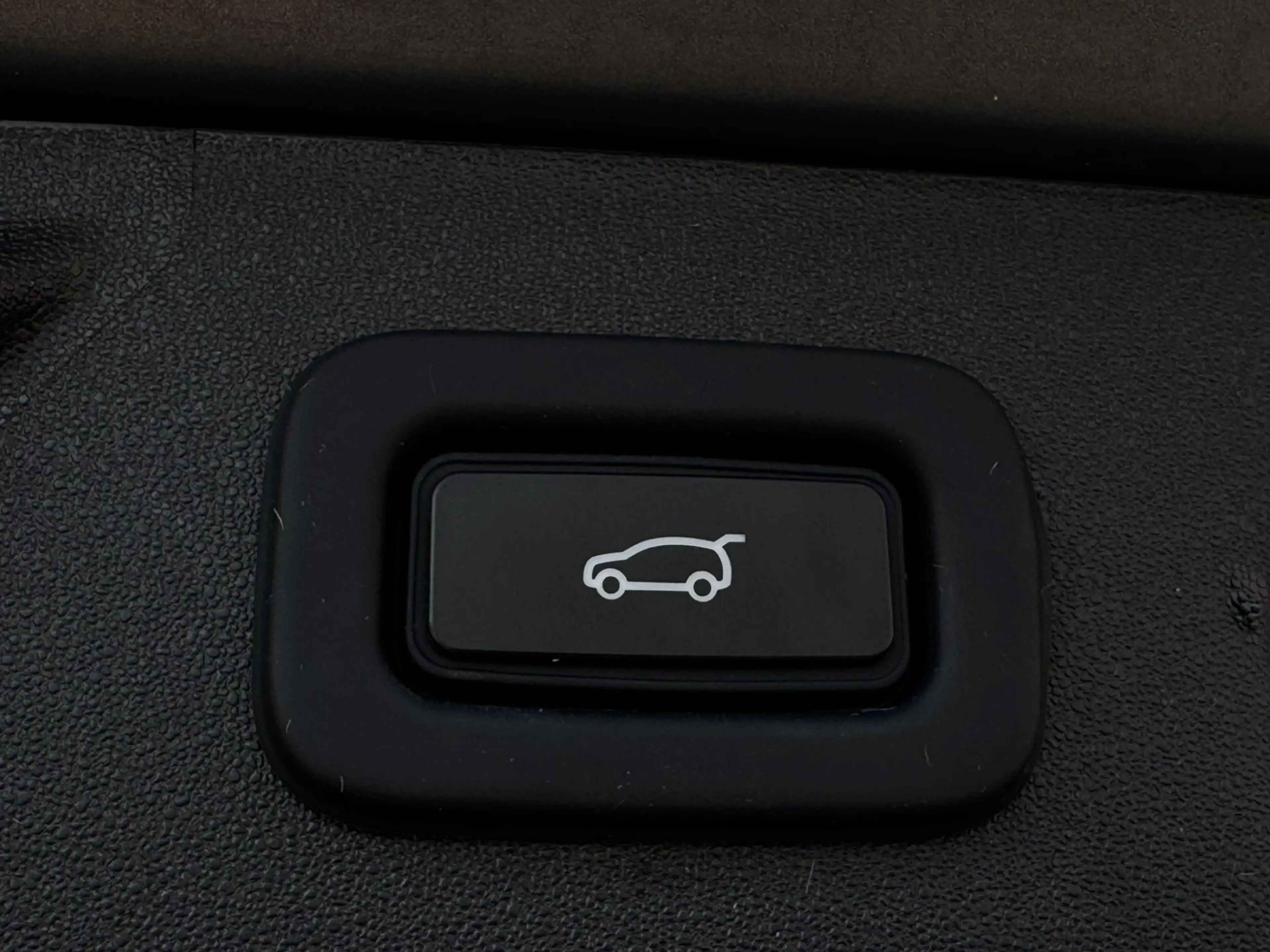 Land Rover Discovery Sport P300e 309PK R-Dynamic HSE Pano Head-UP 360 Camera — photo 14
