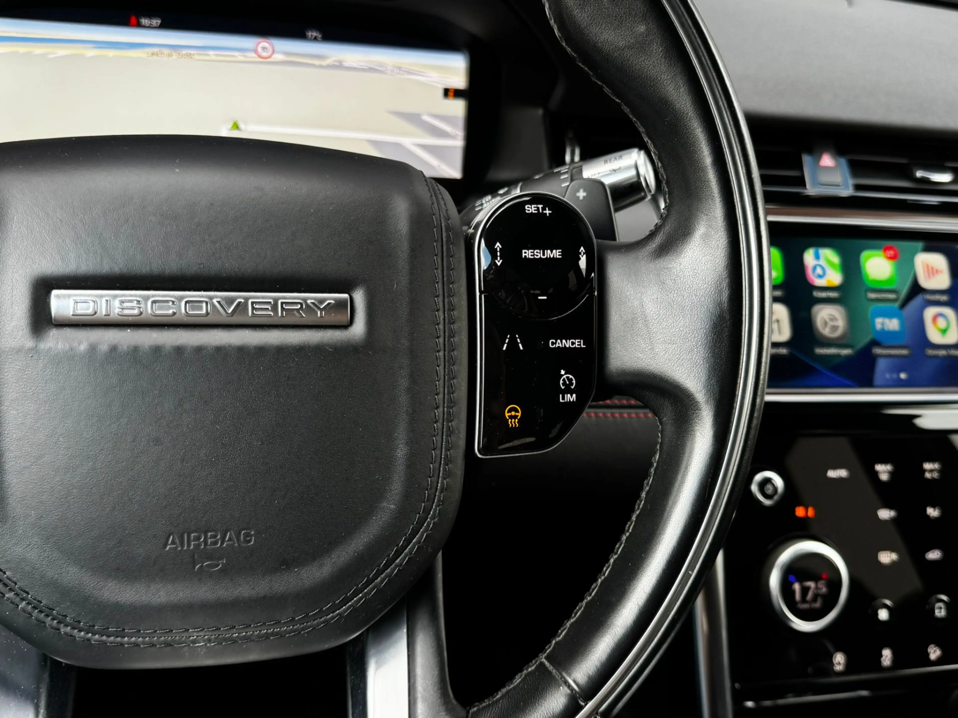 Land Rover Discovery Sport P300e 309PK R-Dynamic HSE Pano Head-UP 360 Camera — photo 45