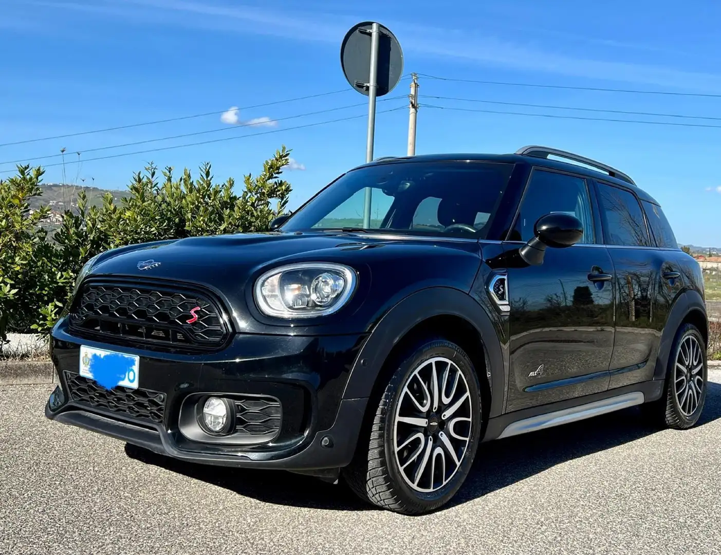 MINI Cooper SD Countryman 2.0 Hype all4 auto Czarny - 1