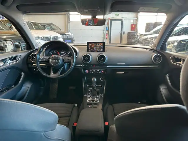 Audi A3 view 6