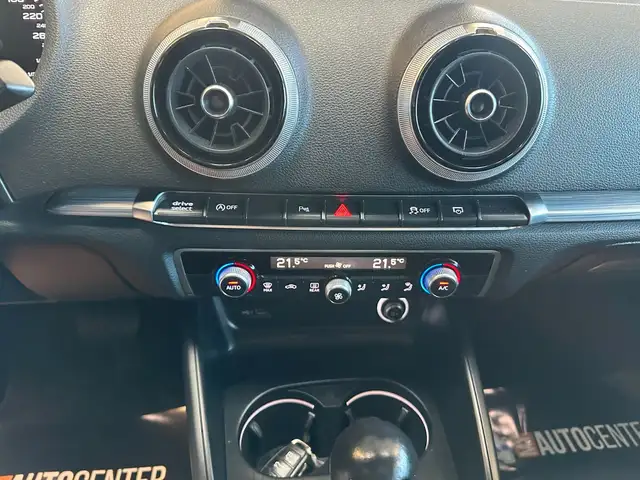 Audi A3 view 9