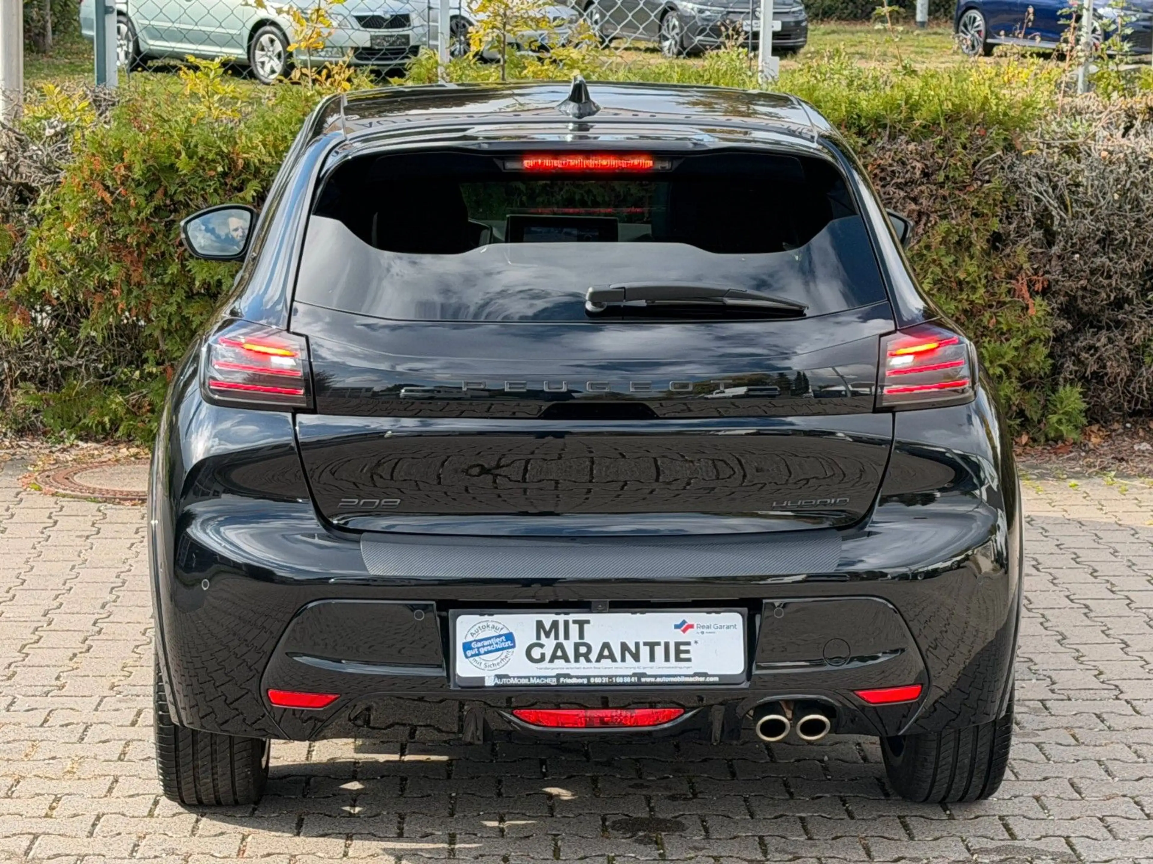 Peugeot 208 GT Hybrid 136 e-DSC6 Automatik — photo 8