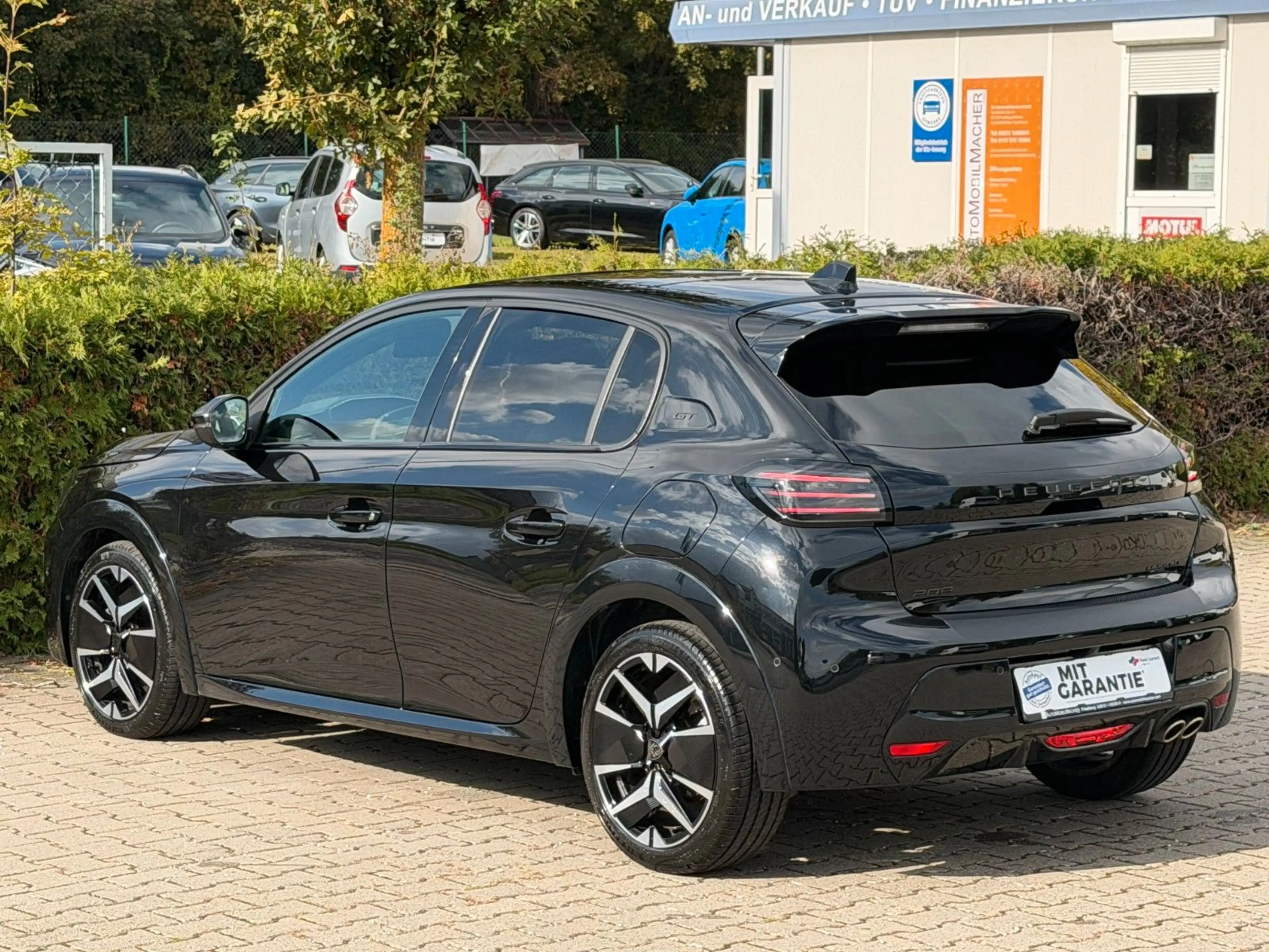 Peugeot 208 GT Hybrid 136 e-DSC6 Automatik — photo 7