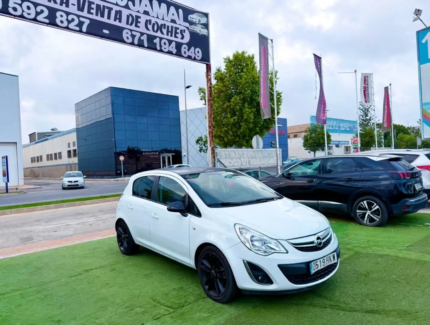 Opel Corsa 1.3CDTi Selective S&S - 1