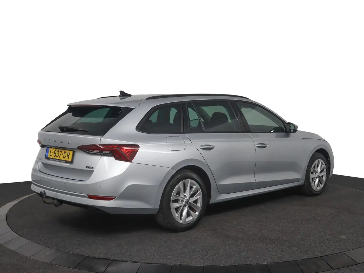 Skoda Octavia Combi 1.0 e-TSI Business Edition Automaat|Camera|T Gris - 2