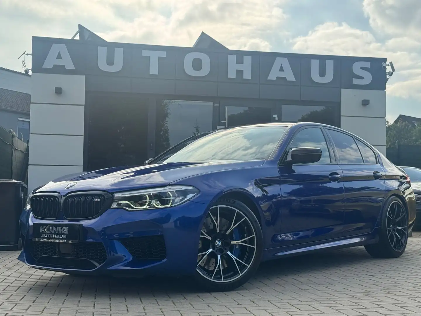 BMW M5 *Competition*Individual*H&K*H-UP*M-DriverPack. Bleu - 1