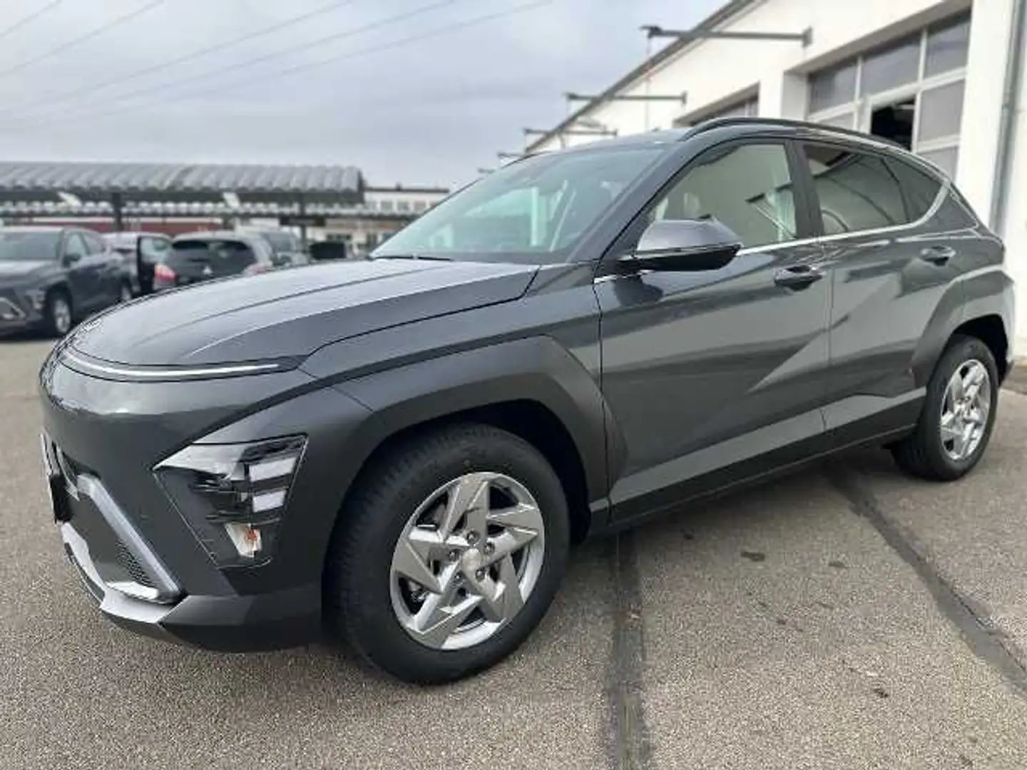 Hyundai KONA 1.6 DCT 2WD Trend Gris - 1