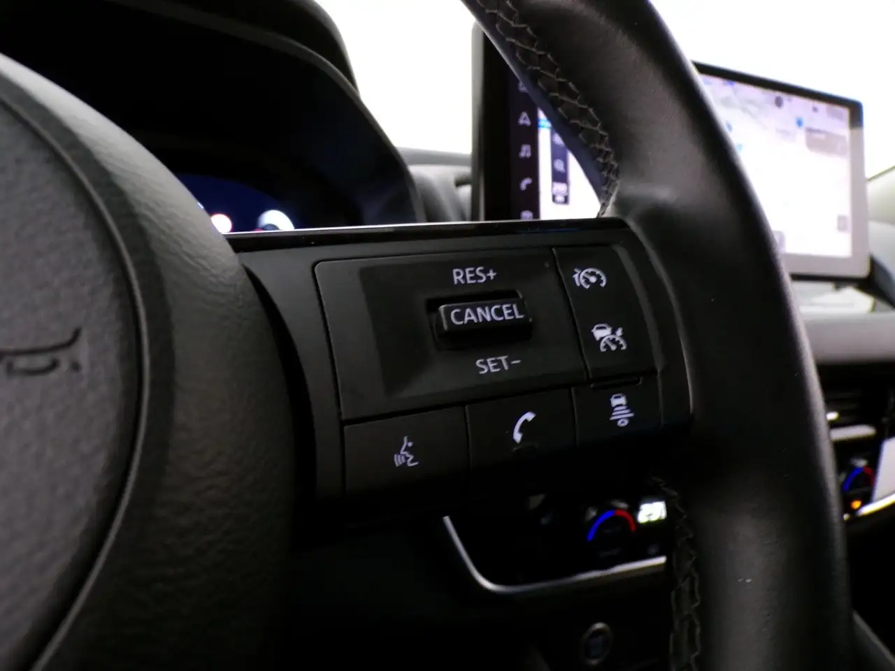 Nissan Qashqai III Qashqai 1.3 mhev N-Style 2wd 158cv xtronic, миниатюра 18