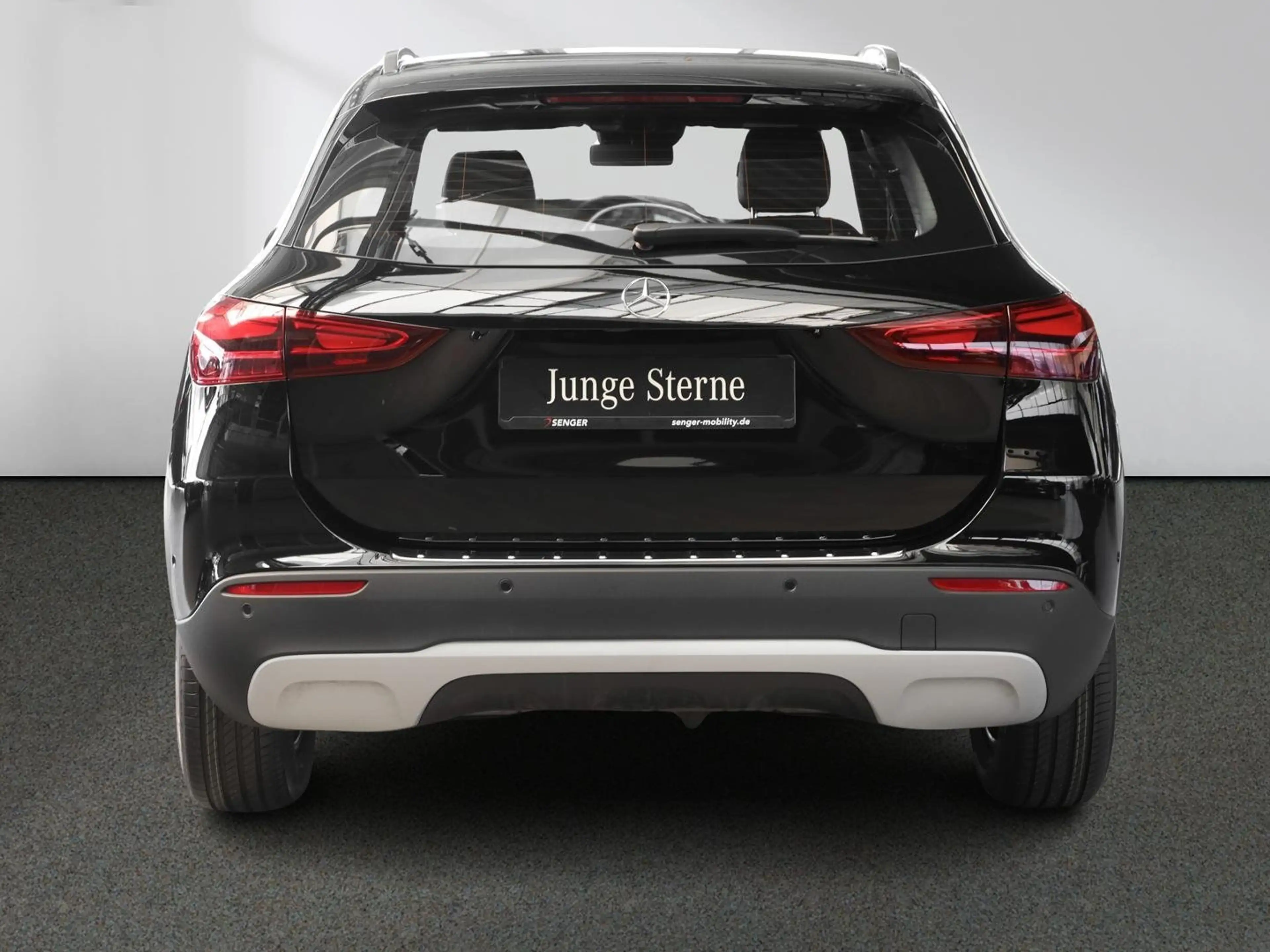 Mercedes-Benz GLA 200 Rückfahrkamera Sitzheizung MBUX-Navi LED — photo 5