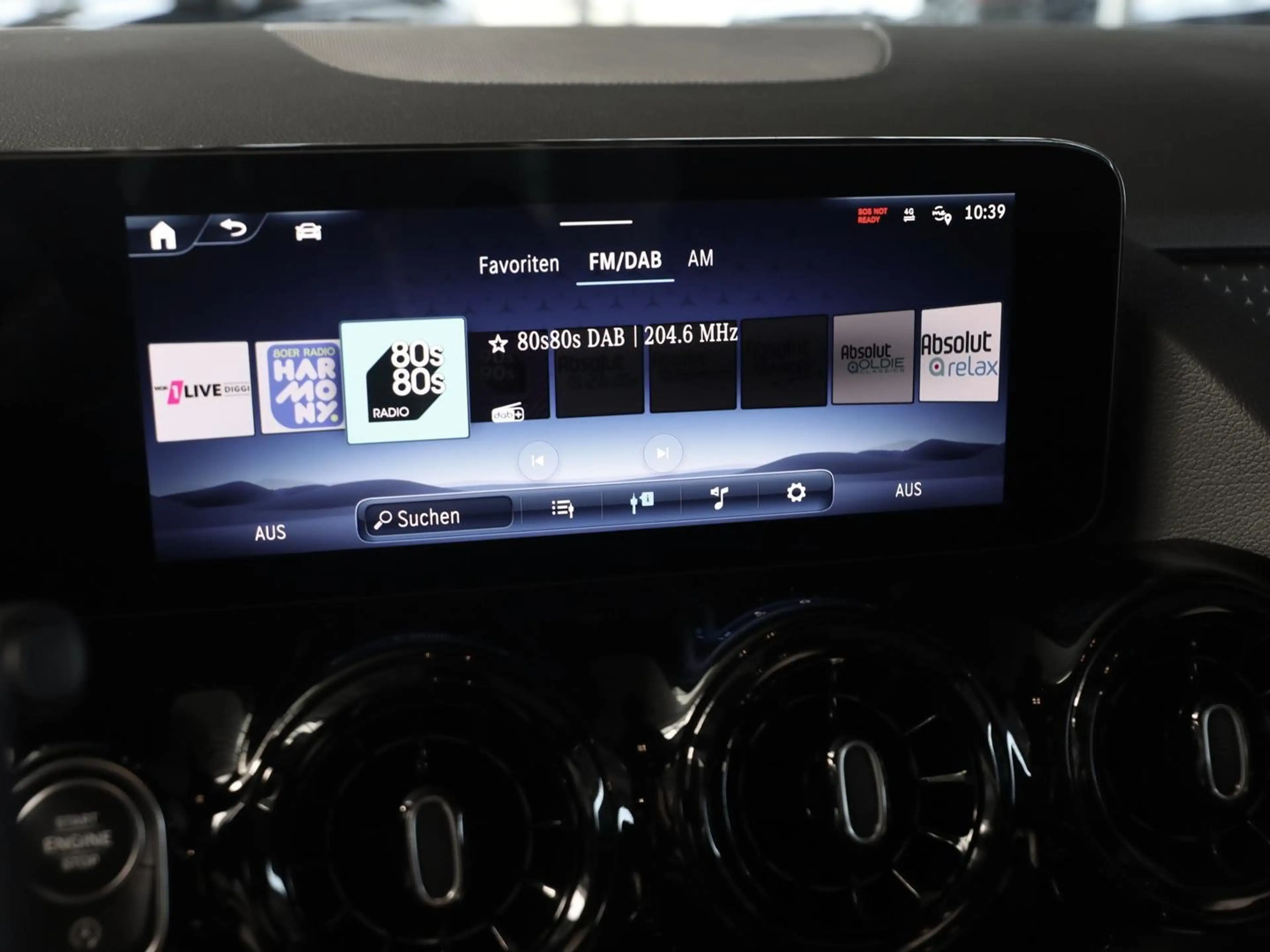 Mercedes-Benz GLA 200 Rückfahrkamera Sitzheizung MBUX-Navi LED — photo 12