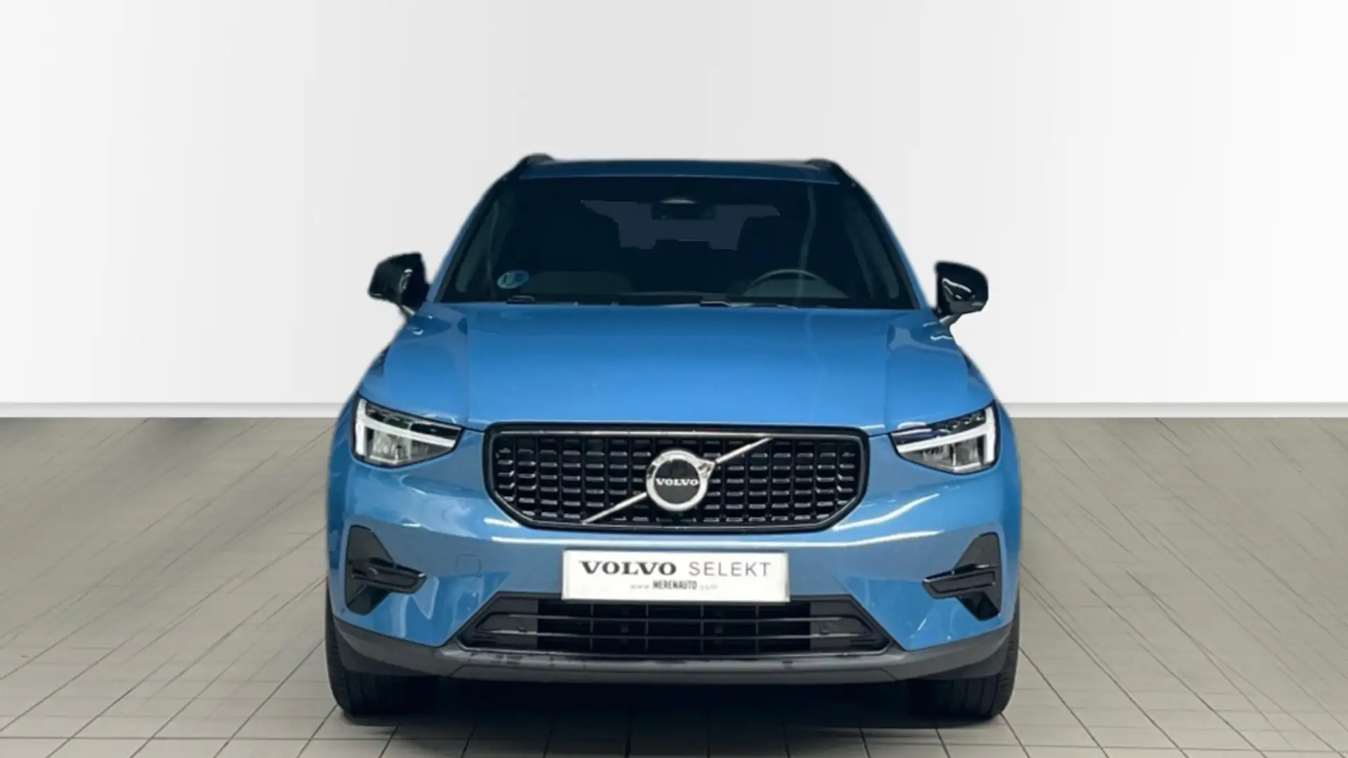 Volvo XC40 2.0 B3 PLUS DARK AUTO 163 CV - 2