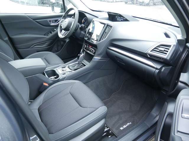 Subaru Forester 2.0ie Comfort KAMERA NAVI ACC LED