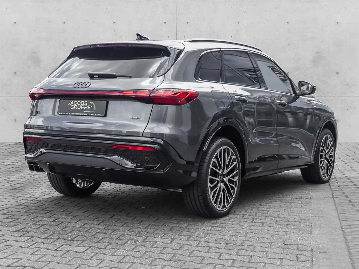 Audi Q5 SUV TDI quattro 150 kW S tronic Tech Pro, AHK, Pano, Standklimatisi Gris - 2