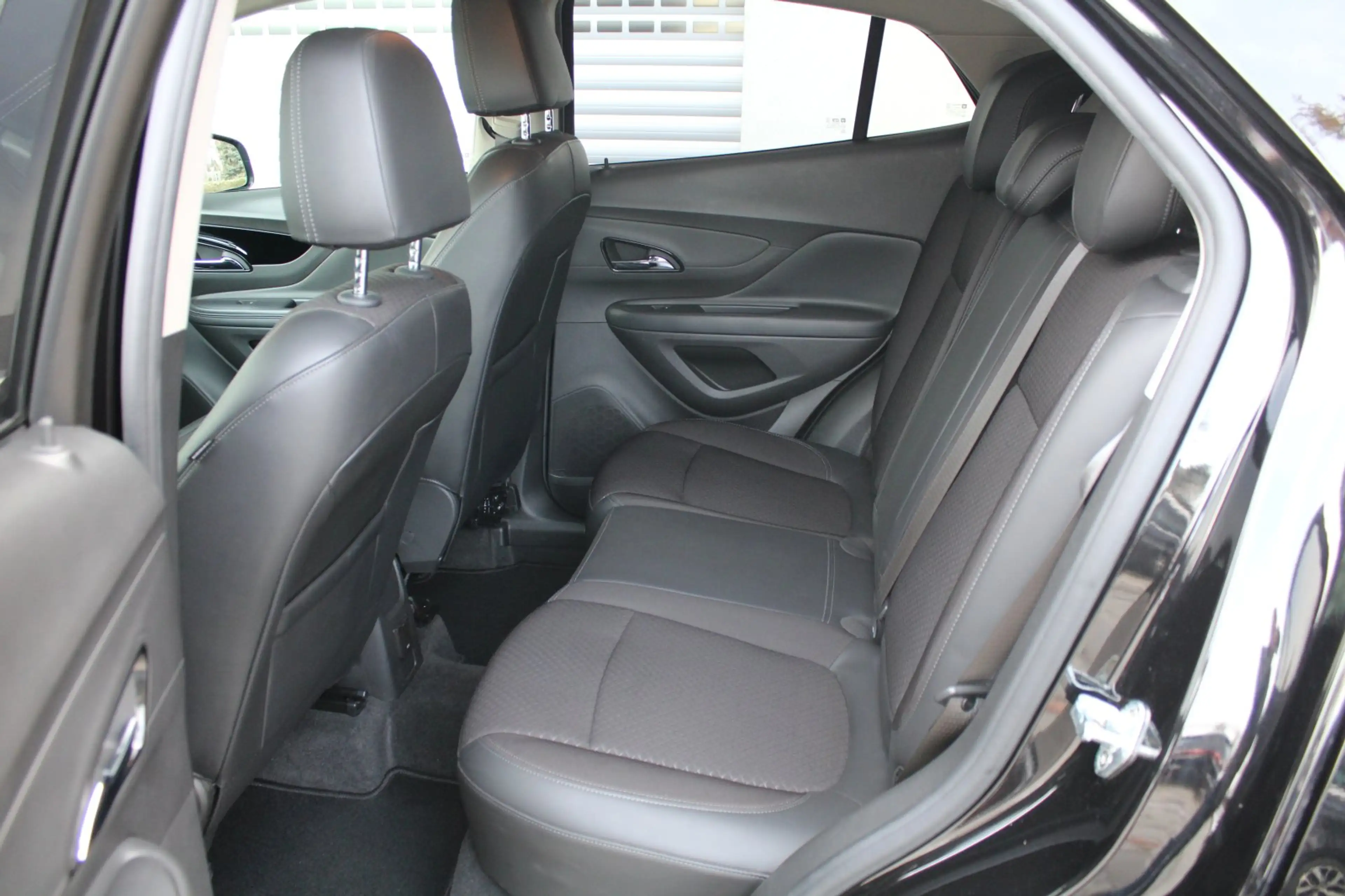 Opel Mokka X 1.6 D Innovation Teilleder LED Navigation Sitzhzg — photo 13