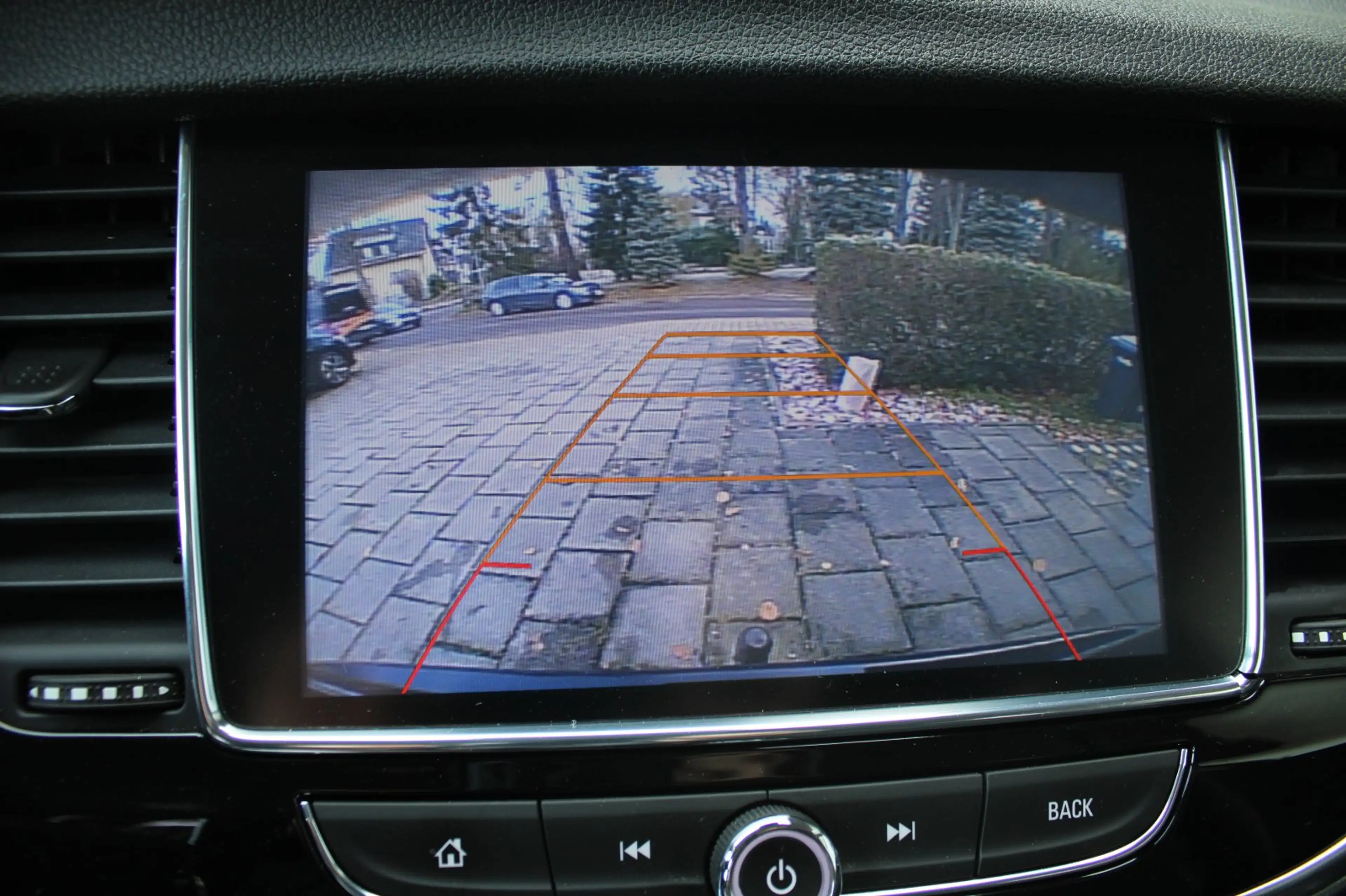 Opel Mokka X 1.6 D Innovation Teilleder LED Navigation Sitzhzg — photo 10