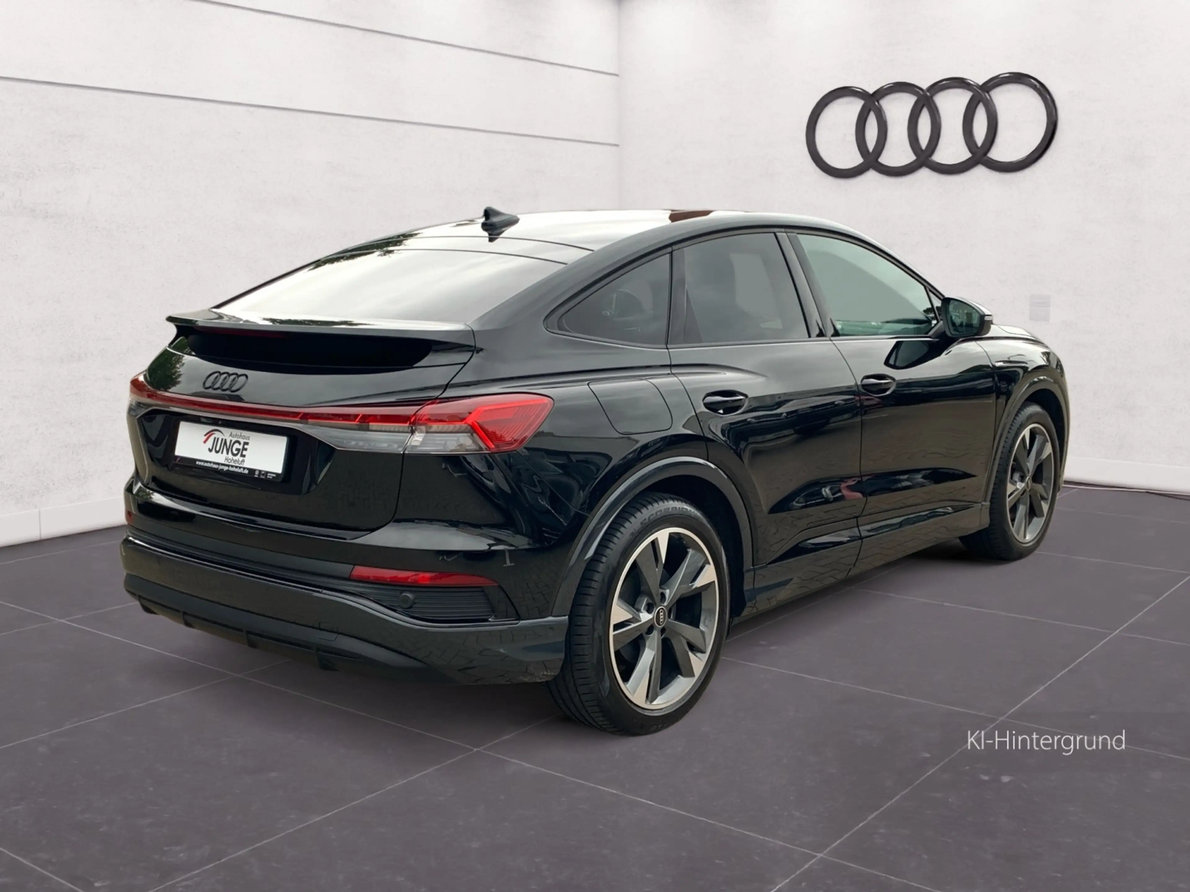 Audi Q4 e-tron Sportback 40 S line-EX PANO MATRIX NAV SONOS APP — photo 10