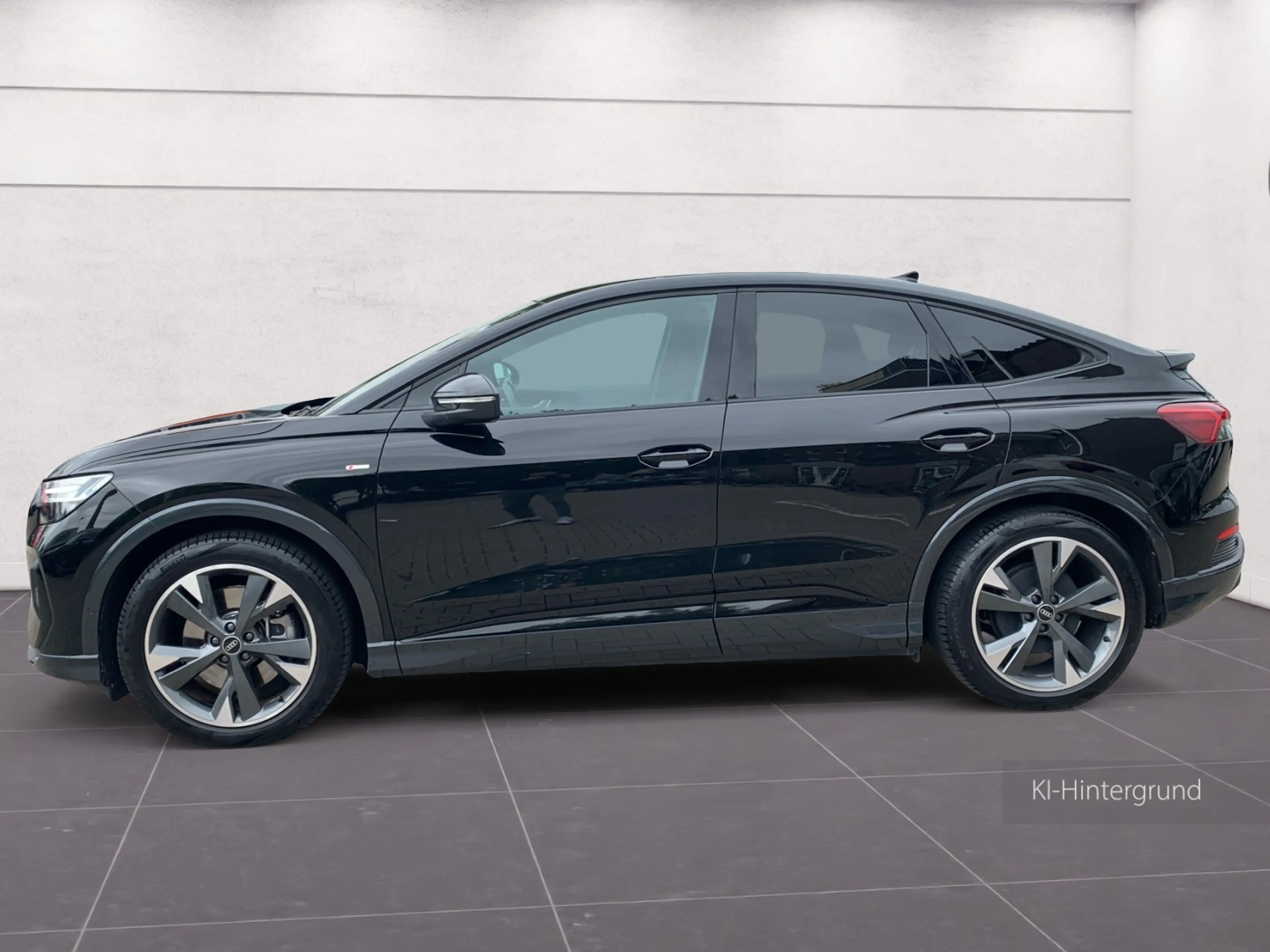 Audi Q4 e-tron Sportback 40 S line-EX PANO MATRIX NAV SONOS APP — photo 8