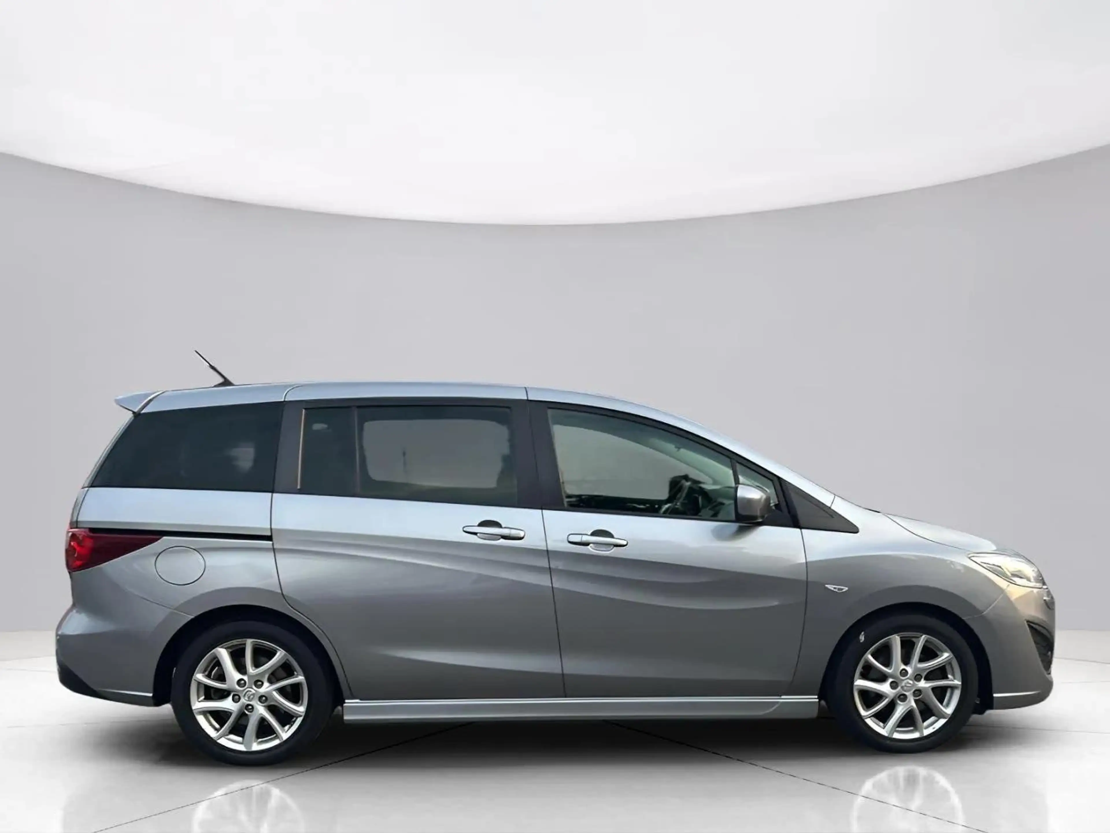 Mazda 5 Sports-Line*7.Sitze*HU/AU Neu*SHZ*Temp.*BT*PDC* — photo 6