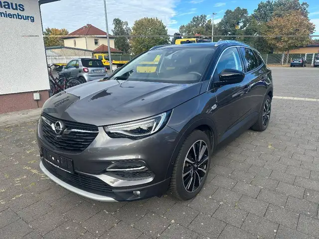 Opel Grandland (X) Ultimate Plug in Hybrid