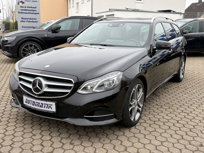 Mercedes-Benz E 400 T-Modell*AVANTGARDE*360°*LEDER*SCHIEBEDACH