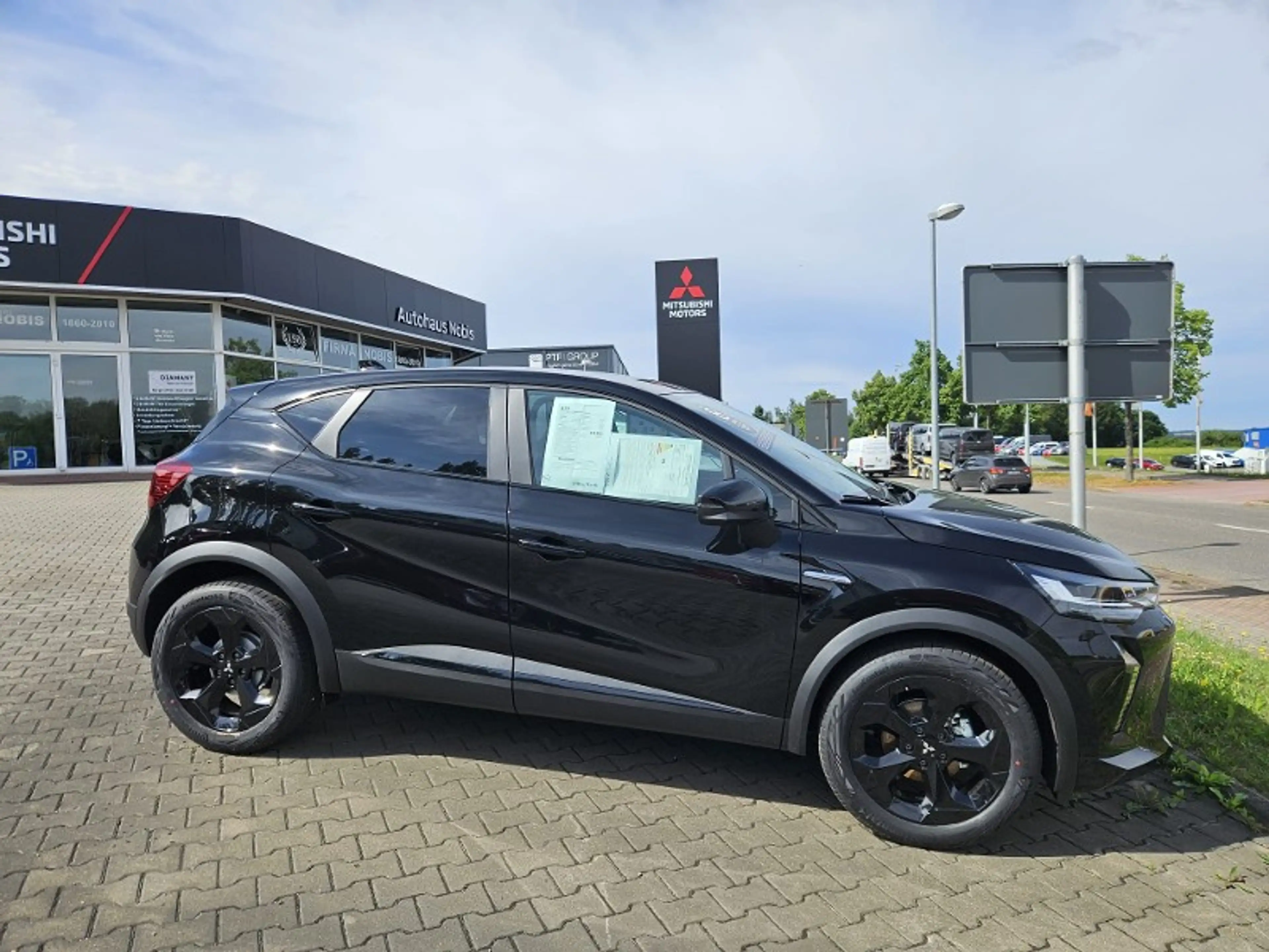 Mitsubishi ASX Black 1.2 6MT