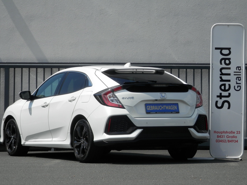 Honda Civic 1,0 VTEC Turbo Executive CVT Aut. — photo 4