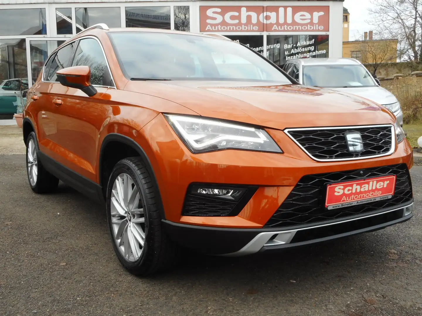 SEAT Ateca Xcellence 360° Kamera, DAB, 1.Hd! nur 53.700km! Orange - 1