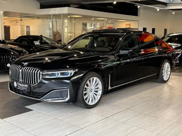 BMW 745 e Lang  xDrive *PanoSKY*Laser*H&K*HUD*Massage