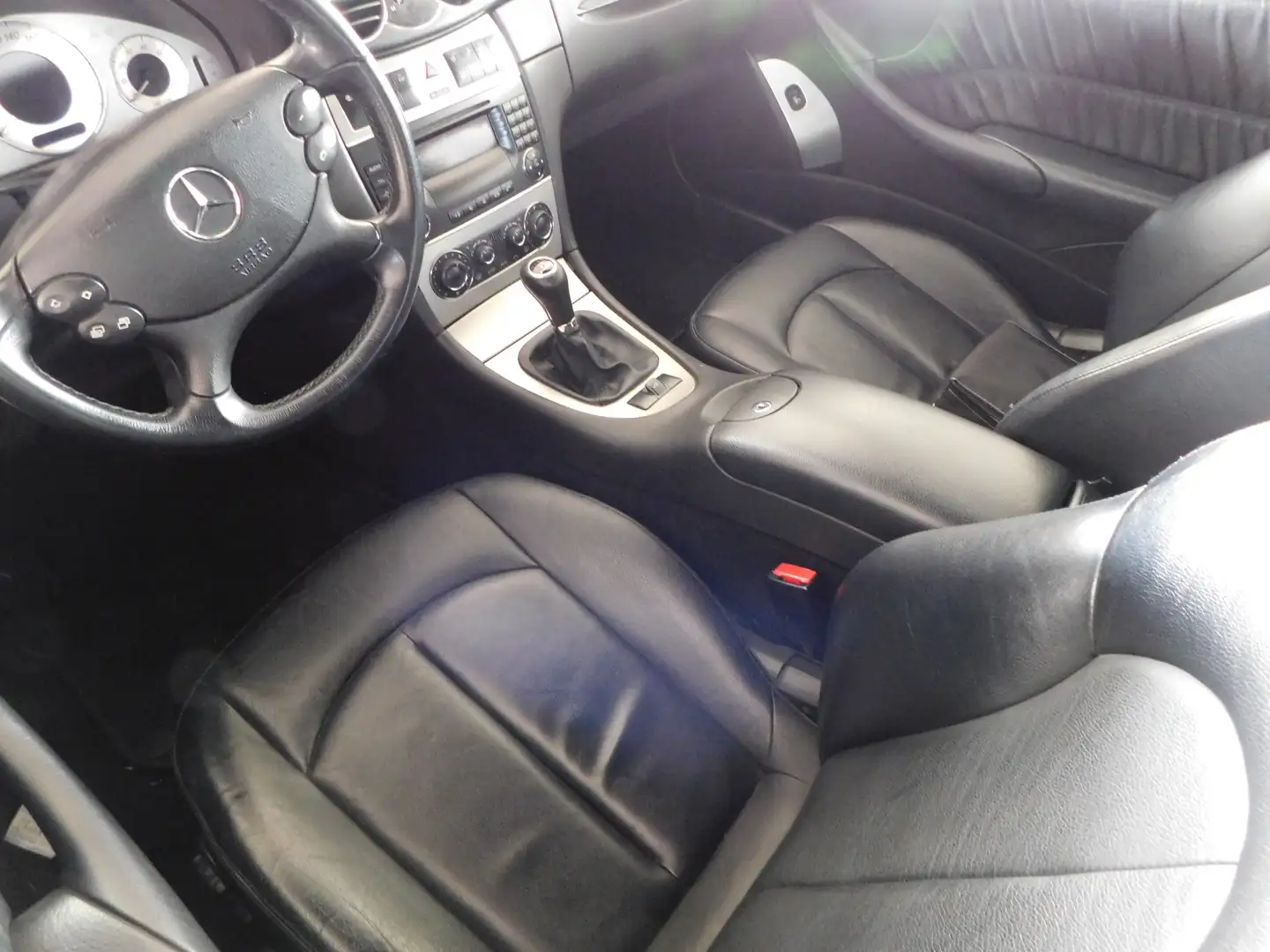 Mercedes-Benz CLK 200 Cabrio Kompressor Avantgarde Grand Edition Fekete - 2