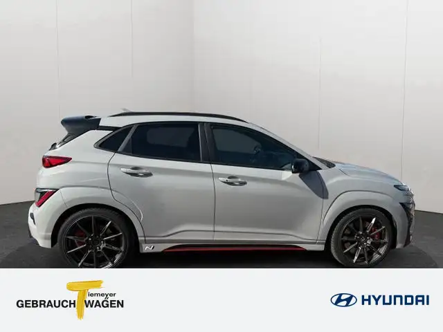 Hyundai Kona view 4