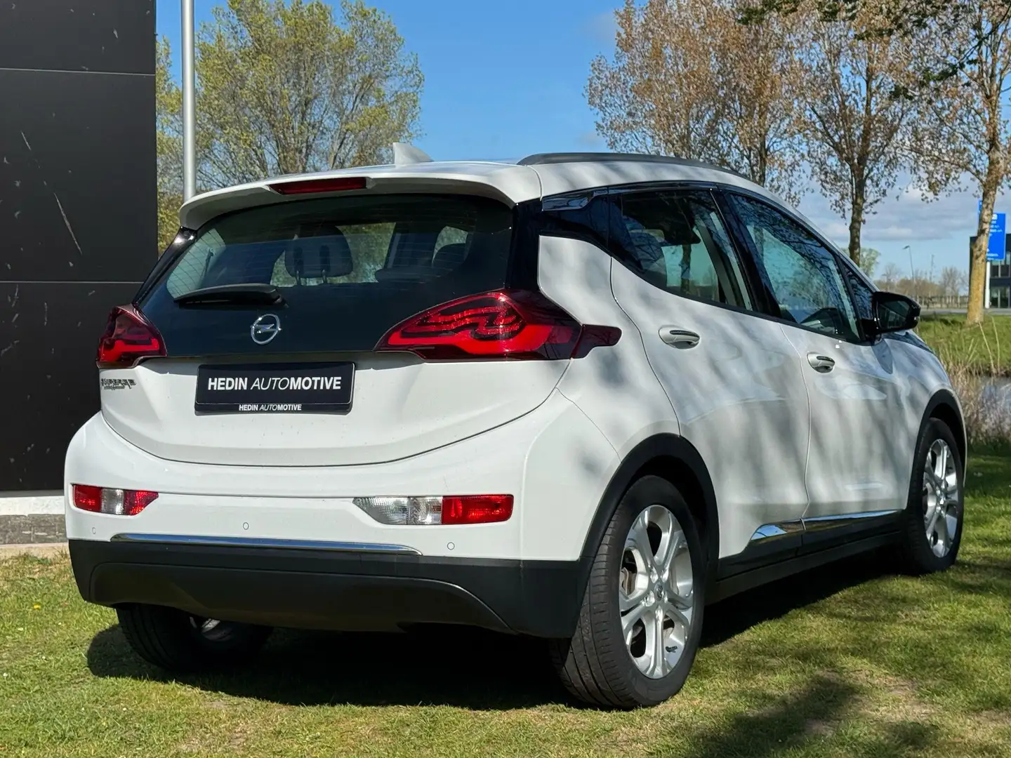 Opel Ampera-E Business executive 60 kWh | Navigatie via App | Ca Alb - 2