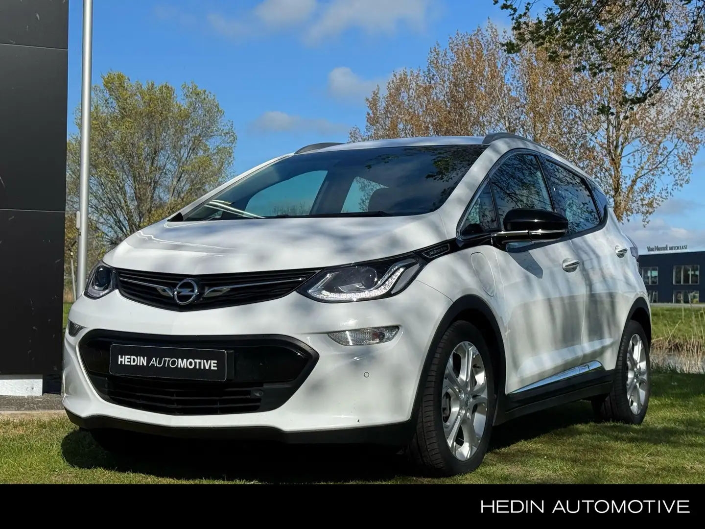 Opel Ampera-E Business executive 60 kWh | Navigatie via App | Ca Alb - 1
