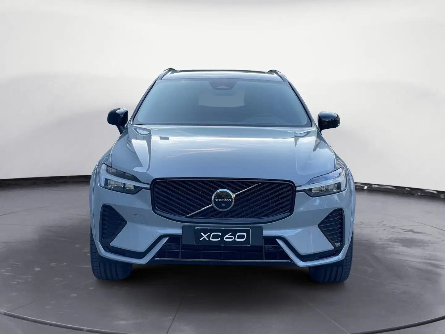 Volvo XC60 XC60 B5 AWD automatico Plus Dark PRONTA CONSEGNA Grigio - 2