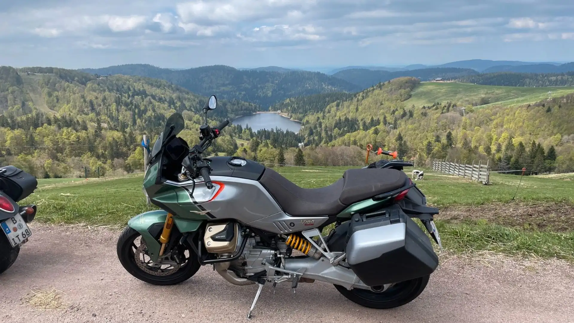 Moto Guzzi V 100 S inkl. Koffer Zielony - 1