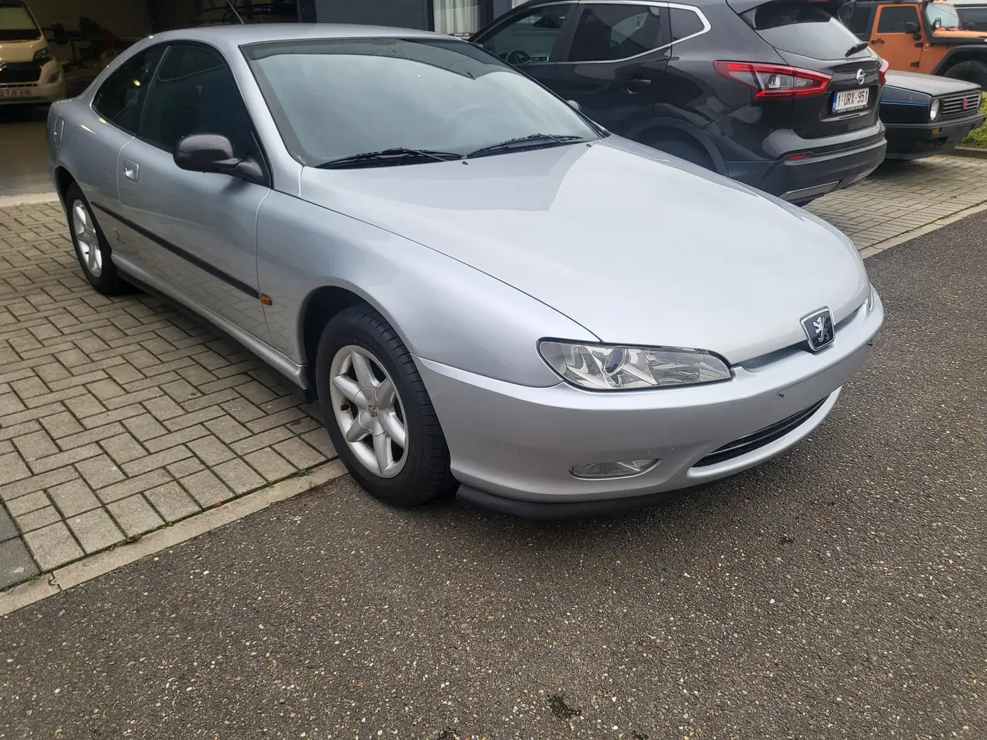 Peugeot 406 2.0i 16v S Grijs - 1