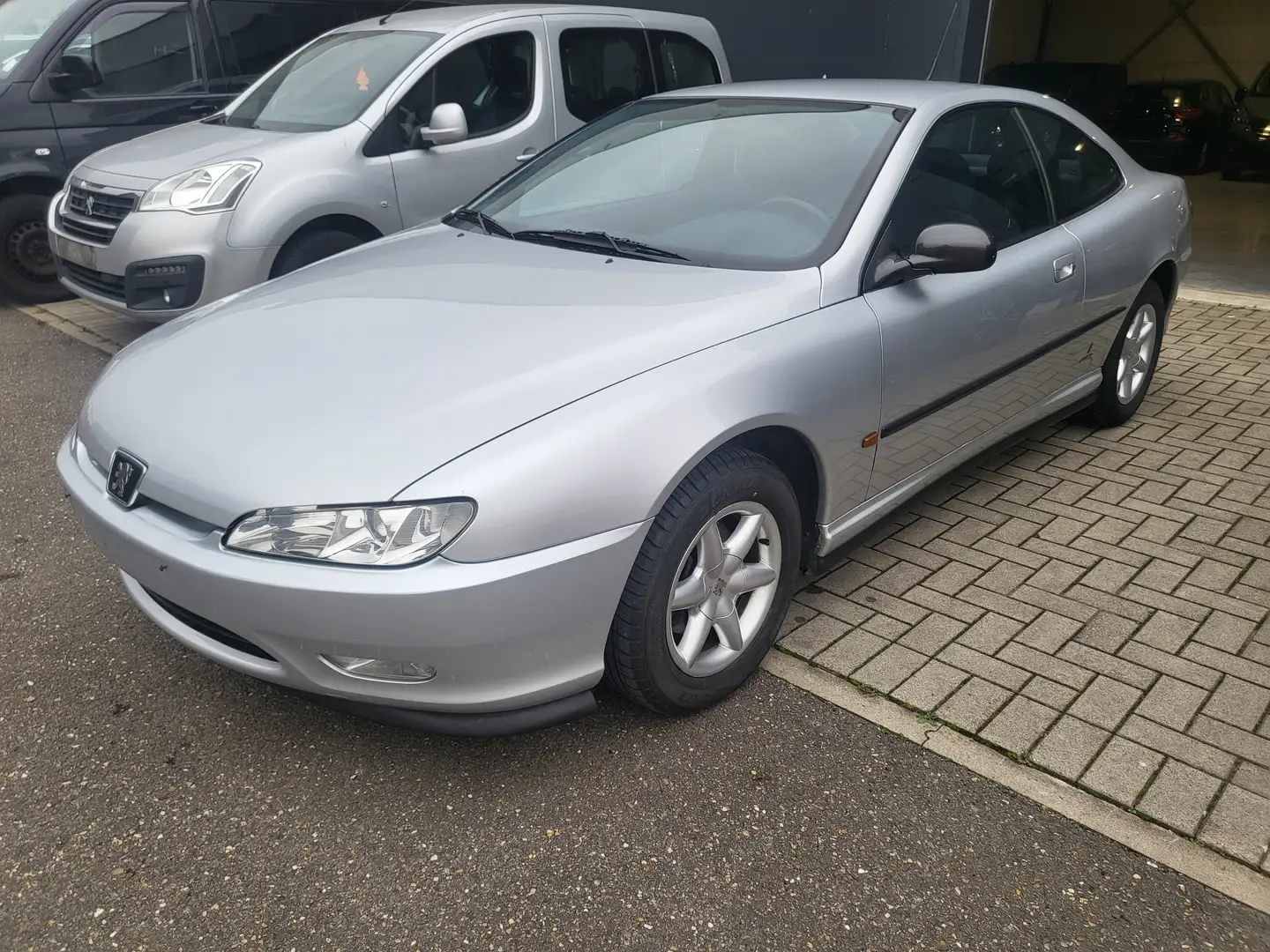 Peugeot 406 2.0i 16v S Grijs - 2