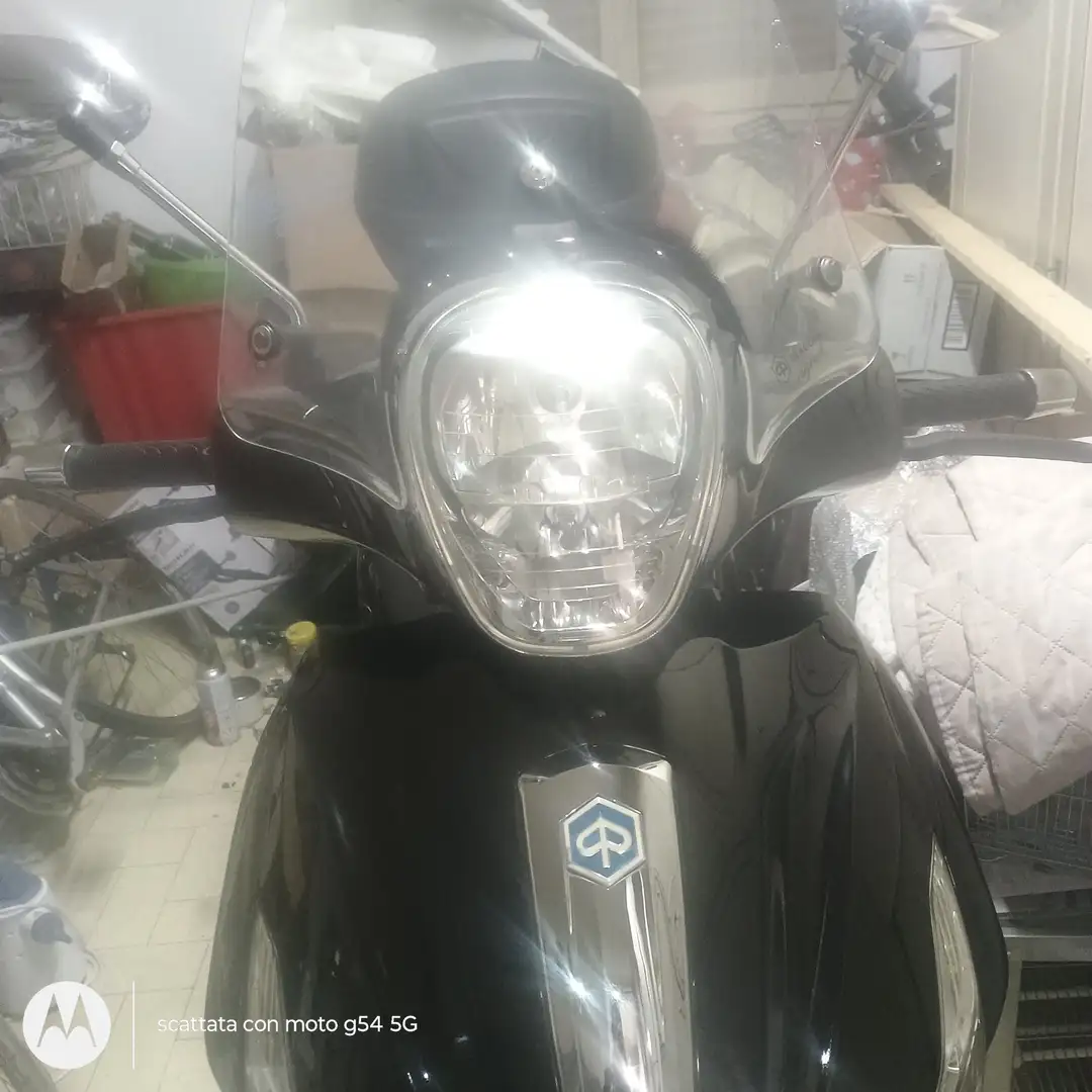 Piaggio Beverly 300 Noir - 1